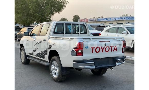 Buy Import Toyota Hilux White Car in Import - Dubai in Bujumbura Buy Import Toyota Hilux White Car in Import - Dubai in Bujumbura