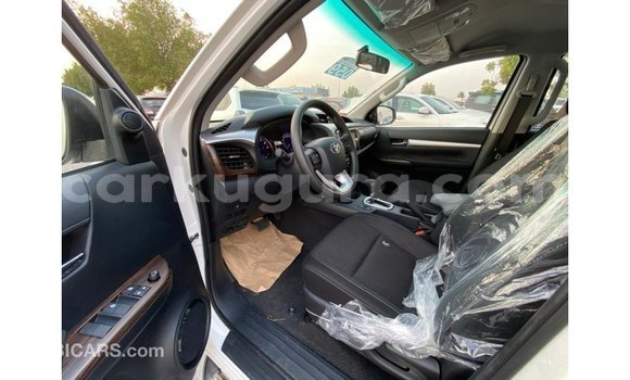 Buy Import Toyota Hilux White Car in Import - Dubai in Bujumbura Buy Import Toyota Hilux White Car in Import - Dubai in Bujumbura
