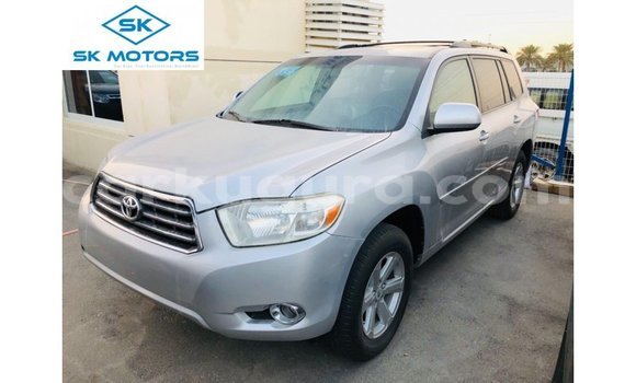 Nunua Imported Toyota Highlander Nyingine Gari ndani ya Import - Dubai nchini Bujumbura Nunua Imported Toyota Highlander Nyingine Gari ndani ya Import - Dubai nchini Bujumbura