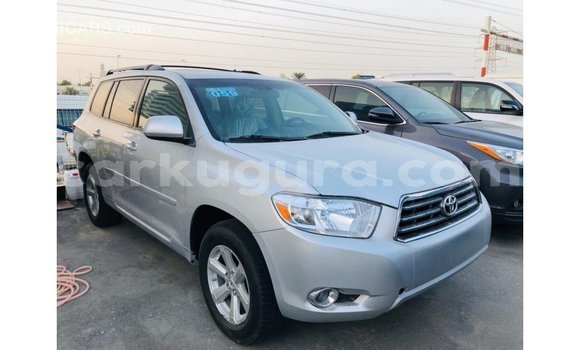 Acheter Import Voiture Toyota Highlander Autre à Import - Dubai, Bujumbura Acheter Import Voiture Toyota Highlander Autre à Import - Dubai, Bujumbura