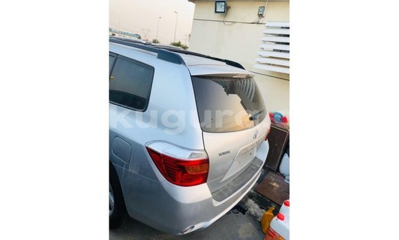 Acheter Import Voiture Toyota Highlander Autre à Import - Dubai, Bujumbura Acheter Import Voiture Toyota Highlander Autre à Import - Dubai, Bujumbura