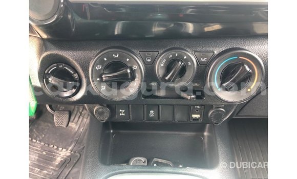 Nunua Imported Toyota Hilux Nyeupe Gari ndani ya Import - Dubai nchini Bujumbura Nunua Imported Toyota Hilux Nyeupe Gari ndani ya Import - Dubai nchini Bujumbura