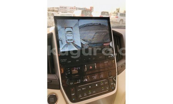 Buy Import Toyota Land Cruiser Black Car in Import - Dubai in Bujumbura Buy Import Toyota Land Cruiser Black Car in Import - Dubai in Bujumbura