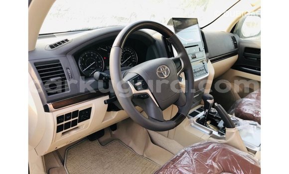 Buy Import Toyota Land Cruiser Black Car in Import - Dubai in Bujumbura Buy Import Toyota Land Cruiser Black Car in Import - Dubai in Bujumbura