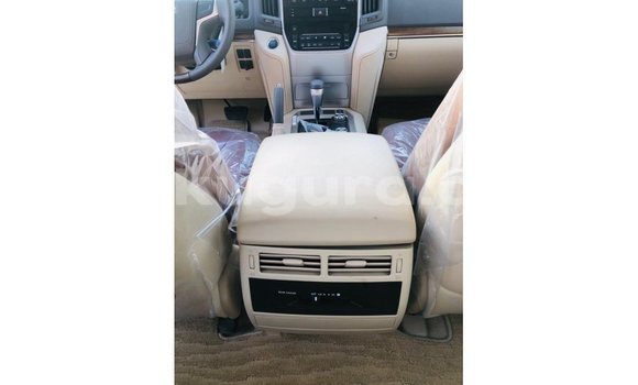 Buy Import Toyota Land Cruiser Black Car in Import - Dubai in Bujumbura Buy Import Toyota Land Cruiser Black Car in Import - Dubai in Bujumbura
