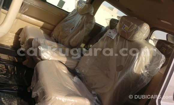Nunua Imported Hyundai Accent Brown Gari ndani ya Import - Dubai nchini Bujumbura Nunua Imported Hyundai Accent Brown Gari ndani ya Import - Dubai nchini Bujumbura