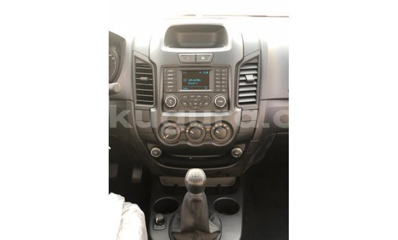 Nunua Imported Ford Ranger Brown Gari ndani ya Import - Dubai nchini Bujumbura Nunua Imported Ford Ranger Brown Gari ndani ya Import - Dubai nchini Bujumbura