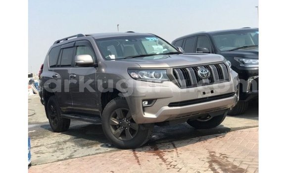 Acheter Import Voiture Toyota Prado Marron à Import - Dubai, Bujumbura