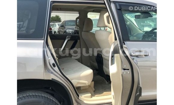 Nunua Imported Toyota Prado Brown Gari ndani ya Import - Dubai nchini Bujumbura Nunua Imported Toyota Prado Brown Gari ndani ya Import - Dubai nchini Bujumbura