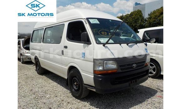 Acheter Import Voiture Toyota Hiace Blanc à Import - Dubai, Bujumbura Acheter Import Voiture Toyota Hiace Blanc à Import - Dubai, Bujumbura