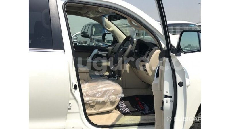 Big with watermark toyota land cruiser bujumbura import dubai 5389