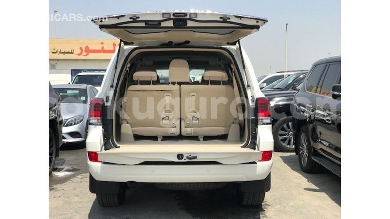 Big with watermark toyota land cruiser bujumbura import dubai 5389