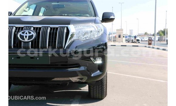 Nunua Imported Toyota Prado Nyeusi Gari ndani ya Import - Dubai nchini Bujumbura Nunua Imported Toyota Prado Nyeusi Gari ndani ya Import - Dubai nchini Bujumbura