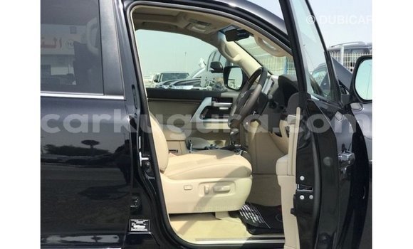 Nunua Imported Toyota Land Cruiser Nyeusi Gari ndani ya Import - Dubai nchini Bujumbura Nunua Imported Toyota Land Cruiser Nyeusi Gari ndani ya Import - Dubai nchini Bujumbura