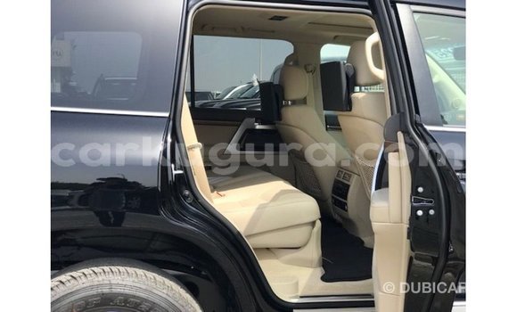 Nunua Imported Toyota Land Cruiser Nyeusi Gari ndani ya Import - Dubai nchini Bujumbura Nunua Imported Toyota Land Cruiser Nyeusi Gari ndani ya Import - Dubai nchini Bujumbura
