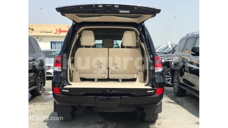 Big with watermark toyota land cruiser bujumbura import dubai 5401