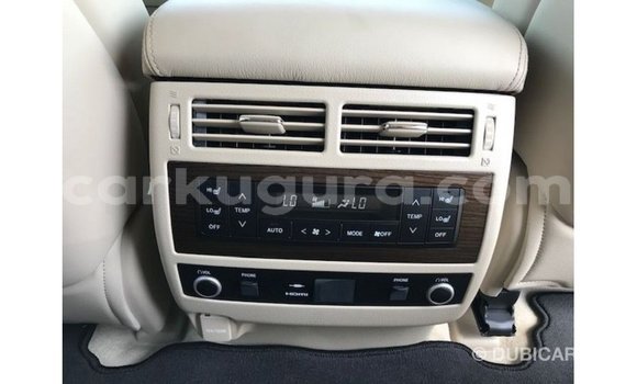 Nunua Imported Toyota Land Cruiser Nyeusi Gari ndani ya Import - Dubai nchini Bujumbura Nunua Imported Toyota Land Cruiser Nyeusi Gari ndani ya Import - Dubai nchini Bujumbura