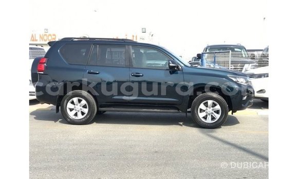 Nunua Imported Toyota Prado Bluu Gari ndani ya Import - Dubai nchini Bujumbura Nunua Imported Toyota Prado Bluu Gari ndani ya Import - Dubai nchini Bujumbura