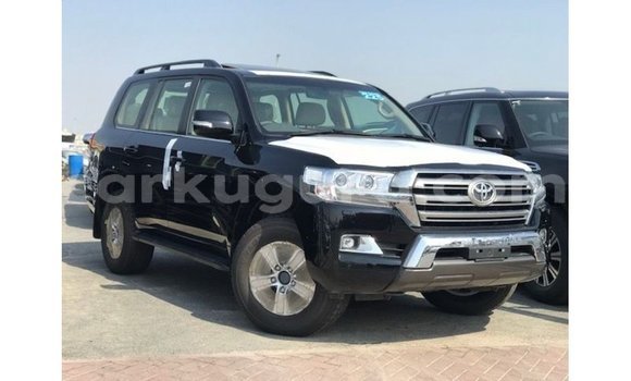 Buy Import Toyota Land Cruiser Black Car in Import - Dubai in Bujumbura