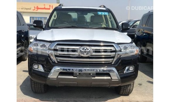 Nunua Imported Toyota Land Cruiser Nyeusi Gari ndani ya Import - Dubai nchini Bujumbura Nunua Imported Toyota Land Cruiser Nyeusi Gari ndani ya Import - Dubai nchini Bujumbura