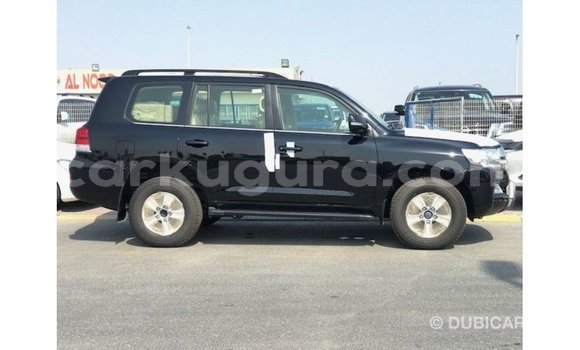 Nunua Imported Toyota Land Cruiser Nyeusi Gari ndani ya Import - Dubai nchini Bujumbura Nunua Imported Toyota Land Cruiser Nyeusi Gari ndani ya Import - Dubai nchini Bujumbura