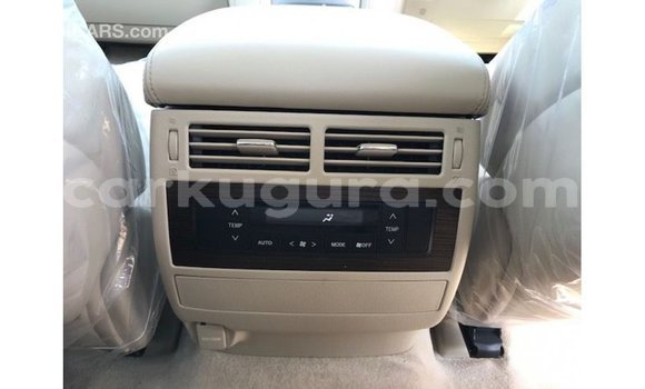 Nunua Imported Toyota Land Cruiser Nyeusi Gari ndani ya Import - Dubai nchini Bujumbura Nunua Imported Toyota Land Cruiser Nyeusi Gari ndani ya Import - Dubai nchini Bujumbura