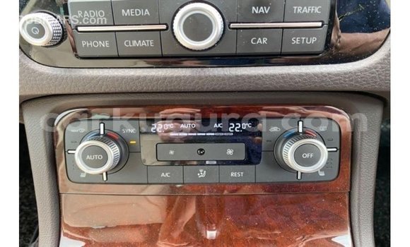 Acheter Import Voiture Volkswagen Touareg Autre à Import - Dubai, Bujumbura Acheter Import Voiture Volkswagen Touareg Autre à Import - Dubai, Bujumbura