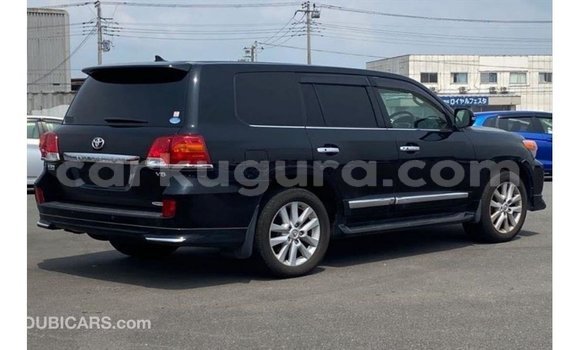 Acheter Import Voiture Toyota Land Cruiser Noir à Import - Dubai, Bujumbura Acheter Import Voiture Toyota Land Cruiser Noir à Import - Dubai, Bujumbura