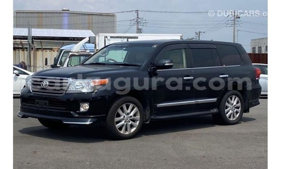 Acheter Import Voiture Toyota Land Cruiser Noir à Import - Dubai, Bujumbura Acheter Import Voiture Toyota Land Cruiser Noir à Import - Dubai, Bujumbura