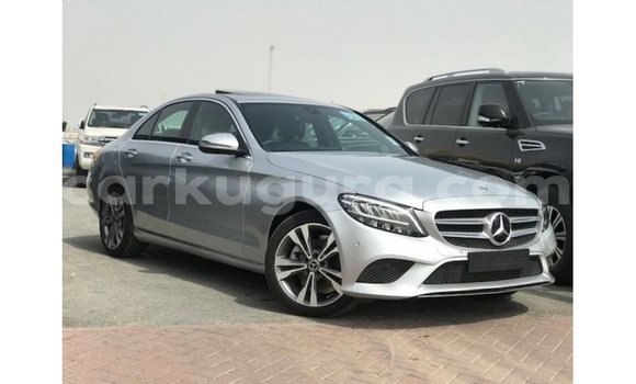 Acheter Import Voiture Mercedes-Benz 200 Autre à Import - Dubai, Bujumbura