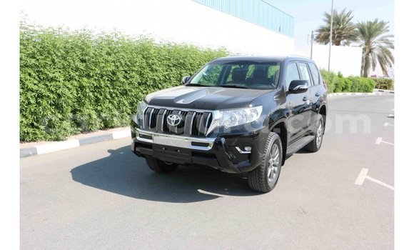 Acheter Import Voiture Toyota Prado Blanc à Import - Dubai, Bujumbura Acheter Import Voiture Toyota Prado Blanc à Import - Dubai, Bujumbura