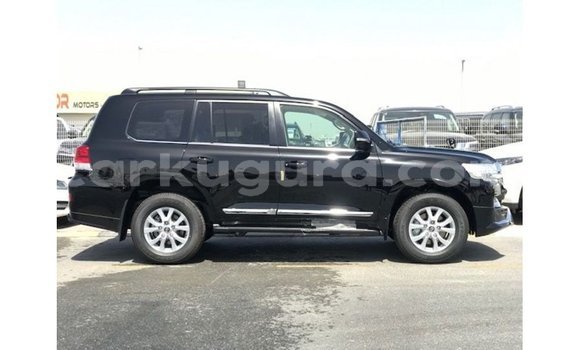 Acheter Import Voiture Toyota Land Cruiser Noir à Import - Dubai, Bujumbura Acheter Import Voiture Toyota Land Cruiser Noir à Import - Dubai, Bujumbura