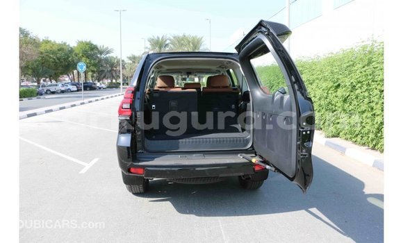 Acheter Import Voiture Toyota Prado Blanc à Import - Dubai, Bujumbura Acheter Import Voiture Toyota Prado Blanc à Import - Dubai, Bujumbura