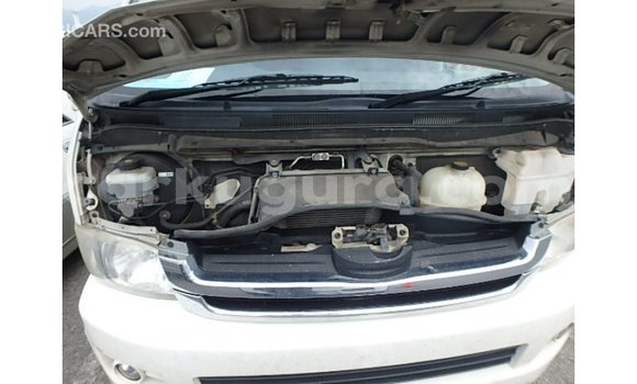 Acheter Import Voiture Toyota Hiace Blanc à Import - Dubai, Bujumbura Acheter Import Voiture Toyota Hiace Blanc à Import - Dubai, Bujumbura