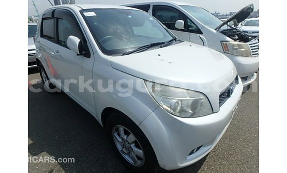 Acheter Import Voiture Toyota Rush Blanc à Import - Dubai, Bujumbura Acheter Import Voiture Toyota Rush Blanc à Import - Dubai, Bujumbura