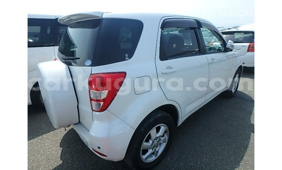Acheter Import Voiture Toyota Rush Blanc à Import - Dubai, Bujumbura Acheter Import Voiture Toyota Rush Blanc à Import - Dubai, Bujumbura