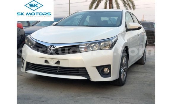 Nunua Imported Toyota Corolla Nyeupe Gari ndani ya Import - Dubai nchini Bujumbura Nunua Imported Toyota Corolla Nyeupe Gari ndani ya Import - Dubai nchini Bujumbura