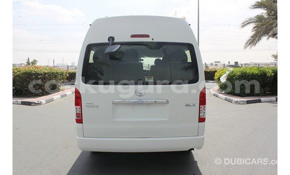Buy Import Toyota Hiace White Car in Import - Dubai in Bujumbura Buy Import Toyota Hiace White Car in Import - Dubai in Bujumbura