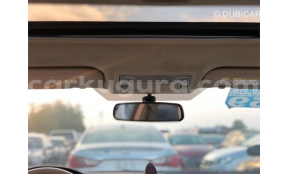 Nunua Imported Toyota Corolla Nyeupe Gari ndani ya Import - Dubai nchini Bujumbura Nunua Imported Toyota Corolla Nyeupe Gari ndani ya Import - Dubai nchini Bujumbura