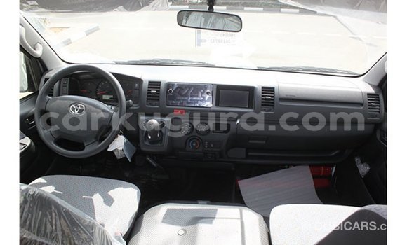 Buy Import Toyota Hiace White Car in Import - Dubai in Bujumbura Buy Import Toyota Hiace White Car in Import - Dubai in Bujumbura