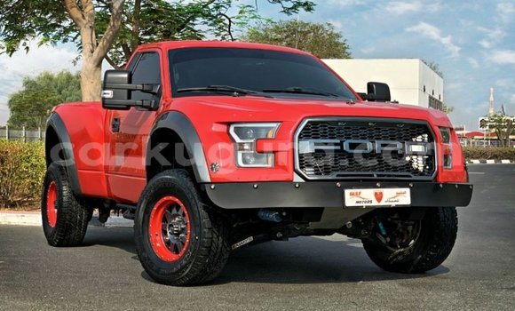 Acheter Import Utilitaire Ford AEV AMBULANCE Rouge à Import - Dubai, Bujumbura