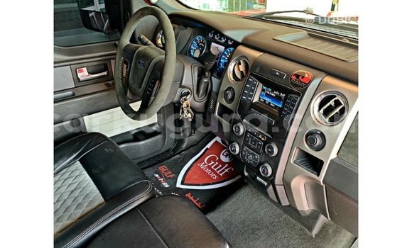 Nunua Imported Ford AEV AMBULANCE Nyekundu Lori ndani ya Import - Dubai nchini Bujumbura Nunua Imported Ford AEV AMBULANCE Nyekundu Lori ndani ya Import - Dubai nchini Bujumbura