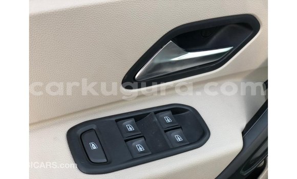 Buy Import Renault Duster Beige Car in Import - Dubai in Bujumbura Buy Import Renault Duster Beige Car in Import - Dubai in Bujumbura