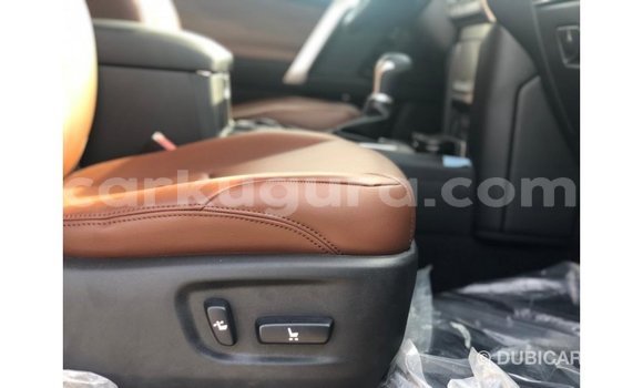 Nunua Imported Toyota Prado Nyeusi Gari ndani ya Import - Dubai nchini Bujumbura Nunua Imported Toyota Prado Nyeusi Gari ndani ya Import - Dubai nchini Bujumbura
