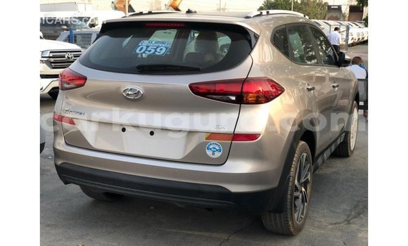 Nunua Imported Hyundai Tucson Nyingine Gari ndani ya Import - Dubai nchini Bujumbura Nunua Imported Hyundai Tucson Nyingine Gari ndani ya Import - Dubai nchini Bujumbura