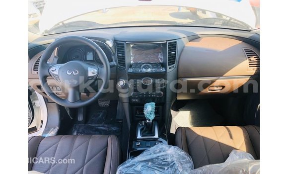 Nunua Imported Infiniti Q Nyeusi Gari ndani ya Import - Dubai nchini Bujumbura Nunua Imported Infiniti Q Nyeusi Gari ndani ya Import - Dubai nchini Bujumbura