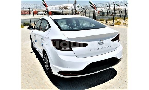 Buy Import Hyundai Elantra White Car in Import - Dubai in Bujumbura Buy Import Hyundai Elantra White Car in Import - Dubai in Bujumbura