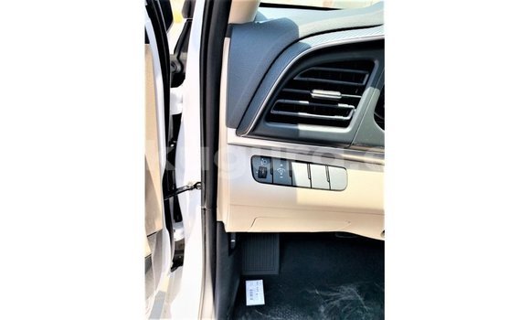 Buy Import Hyundai Elantra White Car in Import - Dubai in Bujumbura Buy Import Hyundai Elantra White Car in Import - Dubai in Bujumbura