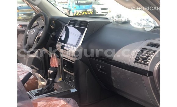 Nunua Imported Toyota Prado Brown Gari ndani ya Import - Dubai nchini Bujumbura Nunua Imported Toyota Prado Brown Gari ndani ya Import - Dubai nchini Bujumbura