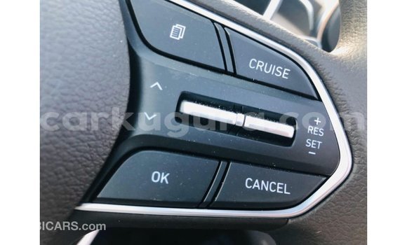 Nunua Imported Hyundai Santa Fe Nyeupe Gari ndani ya Import - Dubai nchini Bujumbura Nunua Imported Hyundai Santa Fe Nyeupe Gari ndani ya Import - Dubai nchini Bujumbura